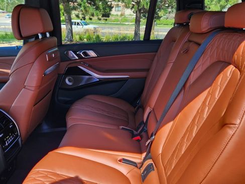 Used 2025 BMW X7 M60i w/ Executive Package AWD/4WD image 10