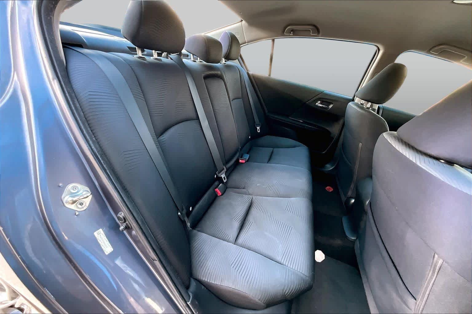 Used 2014 Honda Accord LX image 19
