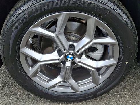 Used 2024 BMW X4 xDrive30i w/ Premium Package AWD/4WD image 8