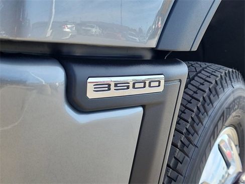 New 2026 GMC Sierra 3500 Denali w/ Denali Reserve Package image 12