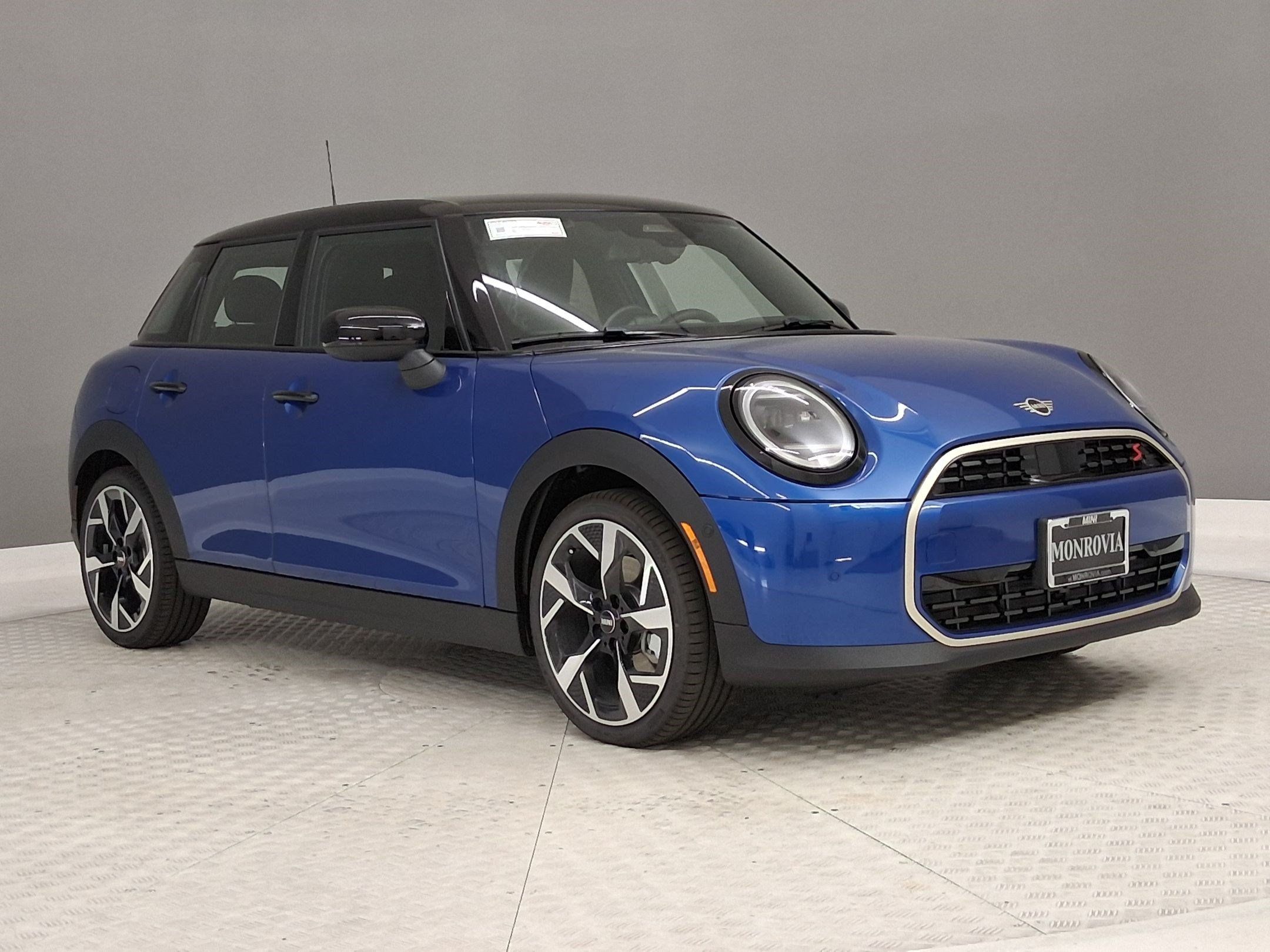 New 2026 MINI Cooper S FWD image 5