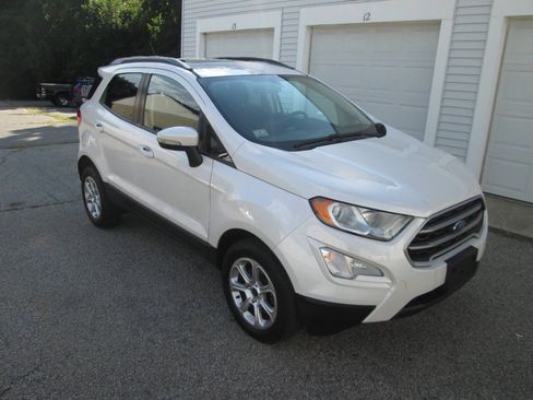 Used 2018 Ford EcoSport SE w/ SE Convenience Package AWD/4WD image 2