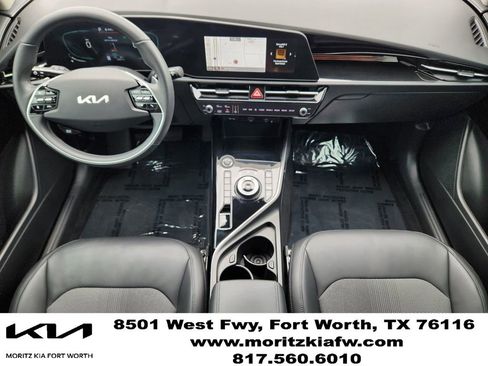 Certified 2024 Kia Niro EX FWD image 24