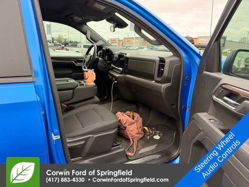 Used 2026 Chevrolet Silverado 1500 RST w/ RST Select Package image 9