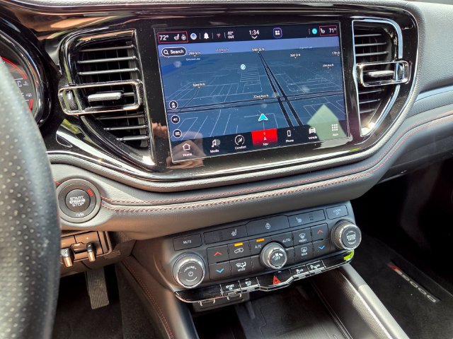 Certified 2024 Dodge Durango R/T w/ Blacktop Package RWD image 22