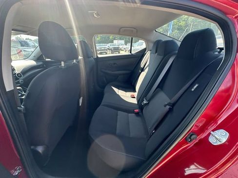 Used 2024 Nissan Sentra SV FWD image 27