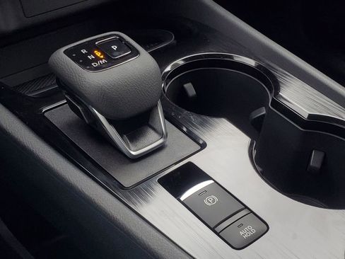 New 2026 Nissan Rogue SV AWD/4WD image 25