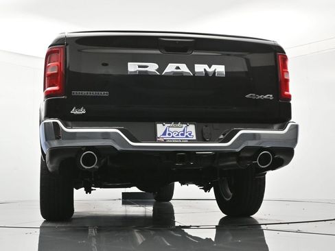 New 2026 RAM 1500 4x4 Crew Cab image 41
