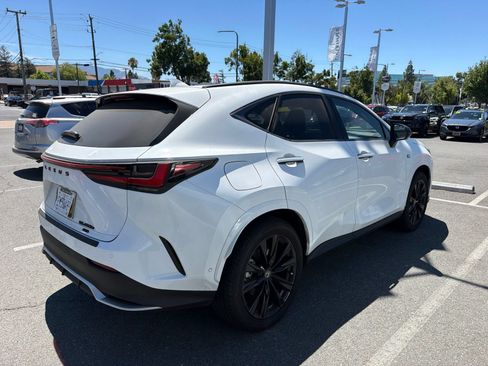 Used 2026 Lexus NX 450h+ F Sport AWD/4WD image 3