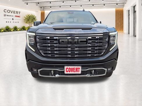 Used 2024 GMC Sierra 1500 Denali Ultimate AWD/4WD image 3