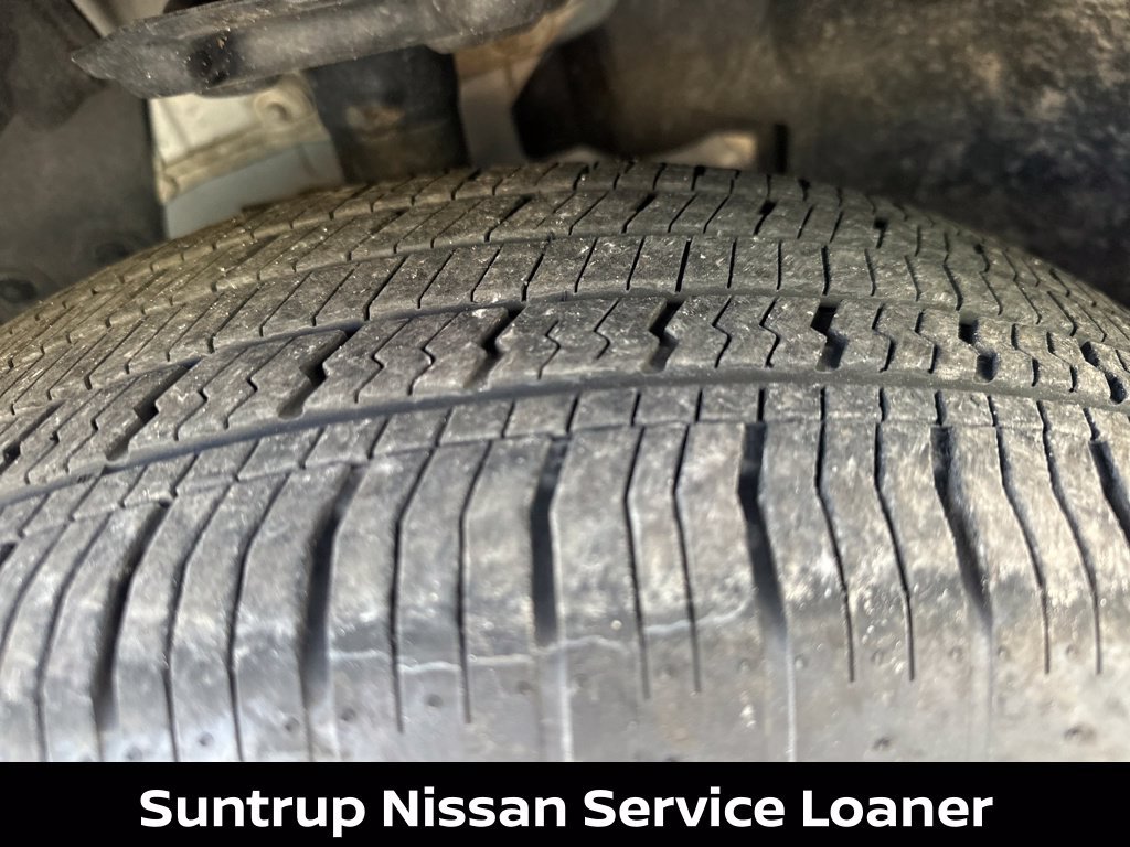 Certified 2025 Nissan Rogue SV AWD/4WD image 5