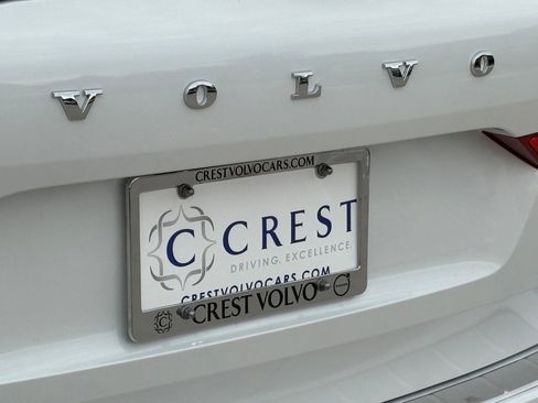 New 2026 Volvo XC60 B5 Ultra w/ Protection Package Premier image 6