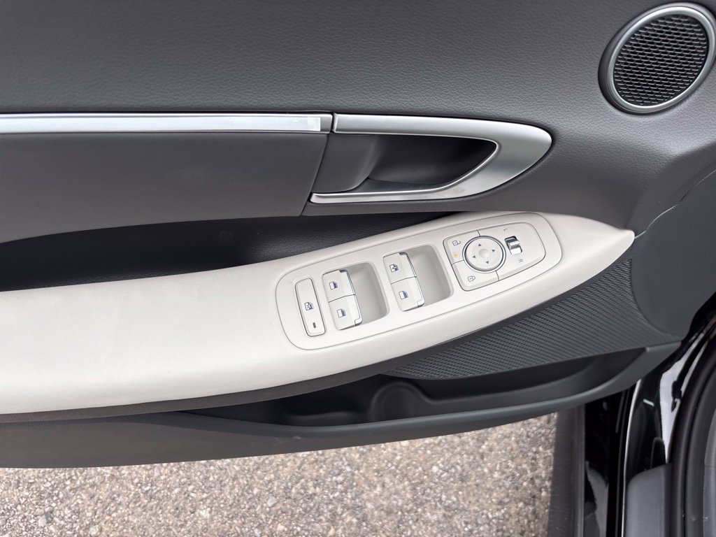 New 2026 Hyundai Sonata Blue FWD image 12