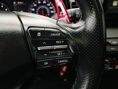Used 2019 Hyundai Veloster Turbo FWD image 25