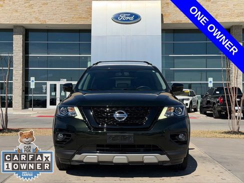 Used 2019 Nissan Pathfinder SL image 4