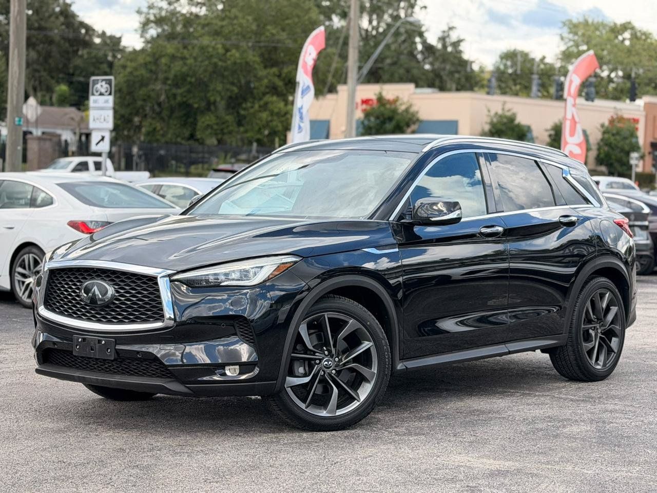Used 2019 INFINITI QX50 Essential w/ Sensory Package AWD/4WD image 1