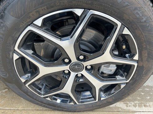 Certified 2025 Jeep Compass Limited image 8