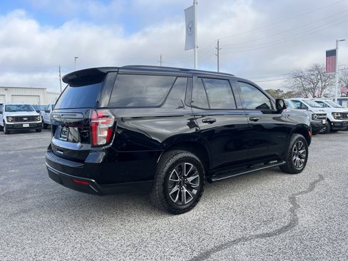 Used 2021 Chevrolet Tahoe Z71 w/ Z71 Off-Road Package image 2