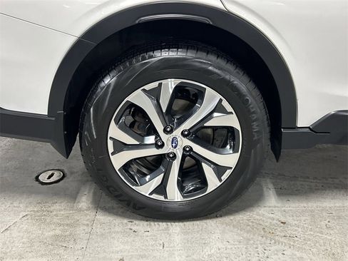 Certified 2020 Subaru Outback Touring image 12