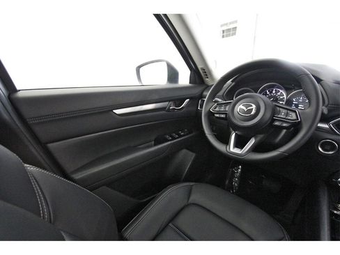 New 2025 MAZDA CX-5 AWD 2.5 S w/ Preferred Package image 8