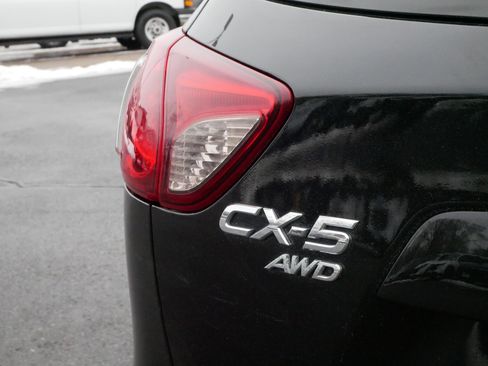 Used 2016 MAZDA CX-5 Touring image 17