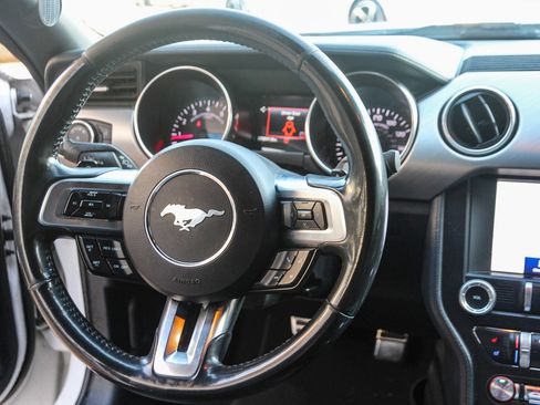 Used 2021 Ford Mustang Premium image 22