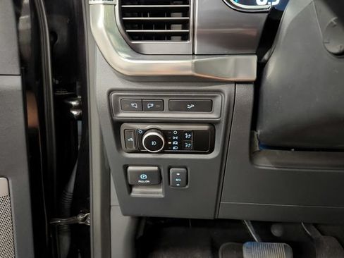 Used 2023 Ford F150 Lariat w/ Equipment Group 502A High AWD/4WD image 30
