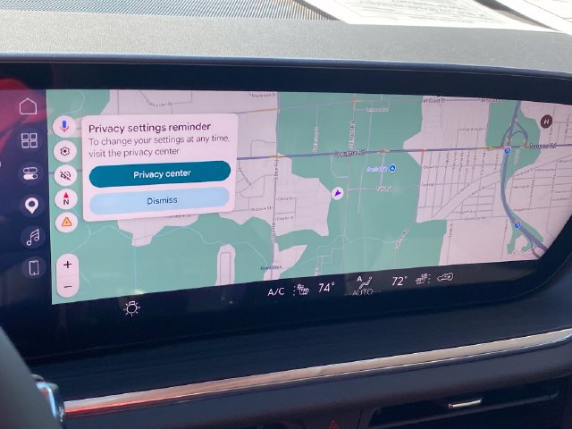 Certified 2025 Buick Envision Preferred AWD/4WD image 11