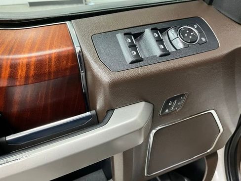 Used 2019 Ford F150 King Ranch w/ Max Trailer Tow Package AWD/4WD image 21