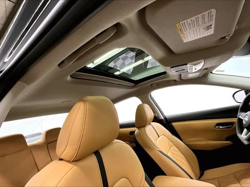 New 2025 Nissan Sentra SV w/ SV Premium Package image 96