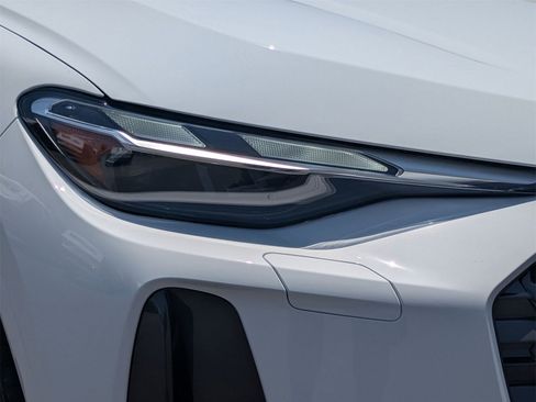 New 2025 Audi Q5 Premium Plus image 16