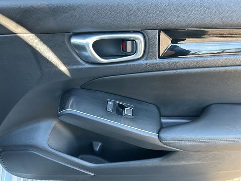 Used 2024 Honda Civic Sport Touring image 30