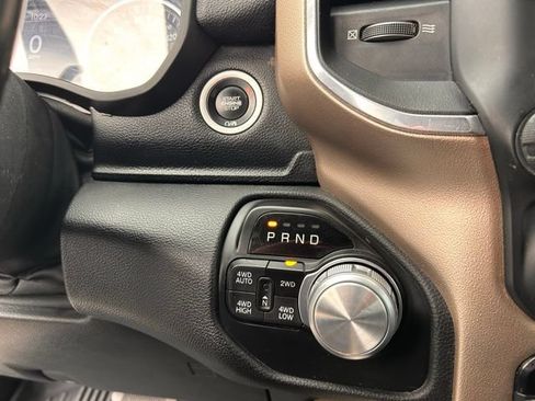 Used 2019 RAM 1500 Laramie AWD/4WD image 31