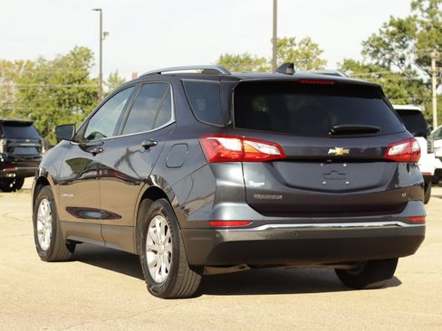Used 2018 Chevrolet Equinox LT w/ Sun & Infotainment Package FWD image 5