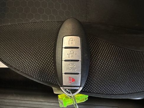 Used 2014 Nissan Juke SV w/ Navigation Package FWD image 16