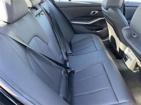 Used 2025 BMW 330i xDrive Sedan image 23