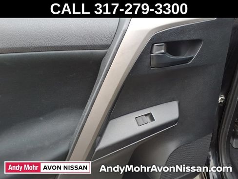 Used 2016 Toyota RAV4 LE FWD image 32