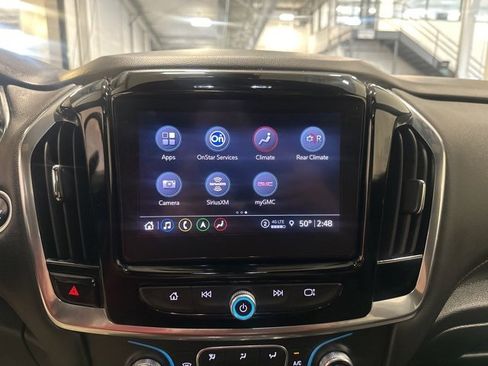 Used 2023 Chevrolet Traverse RS image 26
