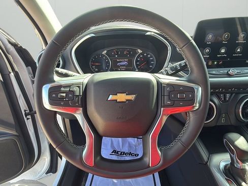 Used 2023 Chevrolet Blazer LT AWD/4WD image 37