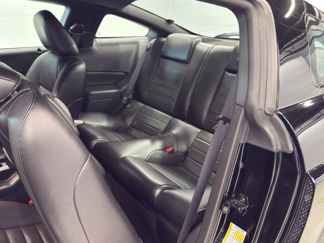 Used 2006 Ford Mustang GT Premium RWD image 11