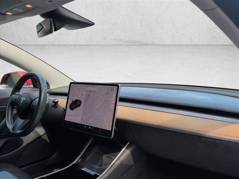 Used 2018 Tesla Model 3 Long Range RWD image 28