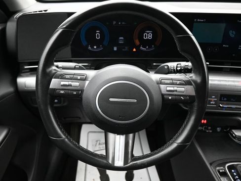 Used 2025 Hyundai Kona SEL AWD/4WD image 13