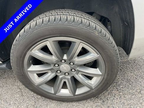 Used 2015 Chevrolet Tahoe LTZ image 9
