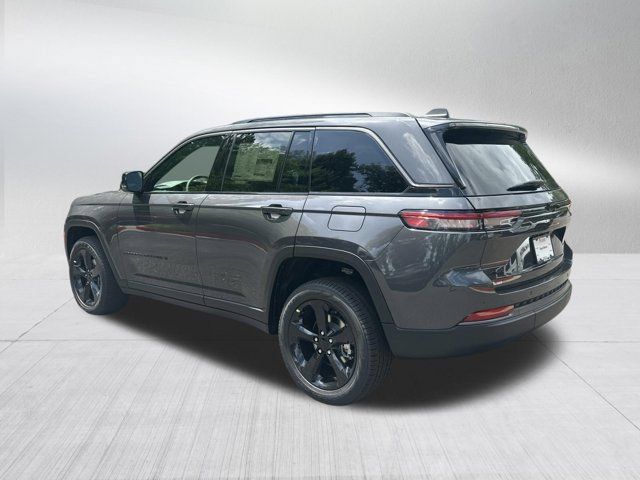 New 2026 Jeep Grand Cherokee Limited w/ Limited Altitude Package AWD/4WD image 7