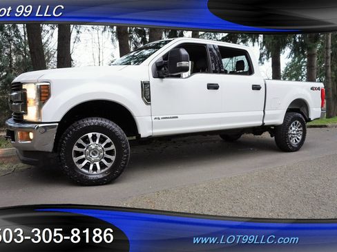 Used 2018 Ford F250 XLT w/ XLT Value Package image 5