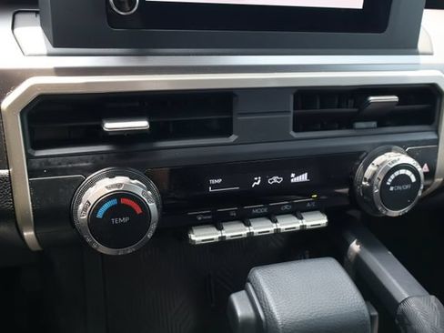 Used 2025 Toyota Tacoma SR5 RWD image 12