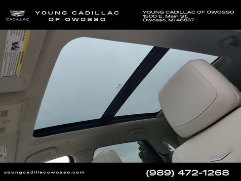 Used 2023 Cadillac XT5 Premium Luxury w/ LPO, Floor Liner Package AWD/4WD image 9