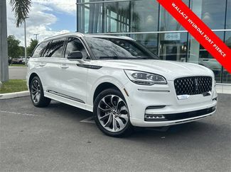 Used 2022 Lincoln Aviator Grand Touring w/ Equipment Group 301A video 2