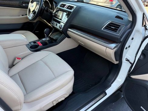 Used 2015 Subaru Outback 3.6R Limited image 45