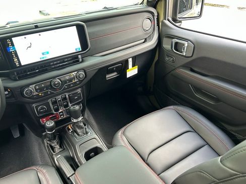 New 2026 Jeep Wrangler Unlimited Rubicon 392 image 12